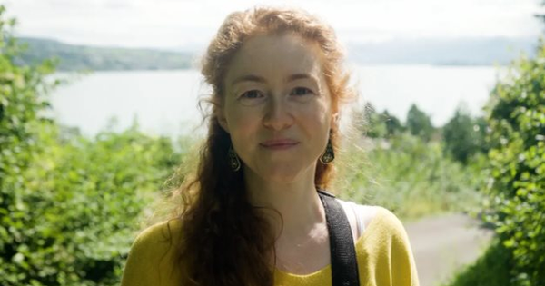 Người phụ nữ 37 tuổi từ bỏ mức lương10 tỷ đồng/năm tại Google để "nghỉ hưu ngắn hạn", tận hưởng cuộc sống: "Thật đáng tiếc nếu dành phần lớn thời gian cho công việc"