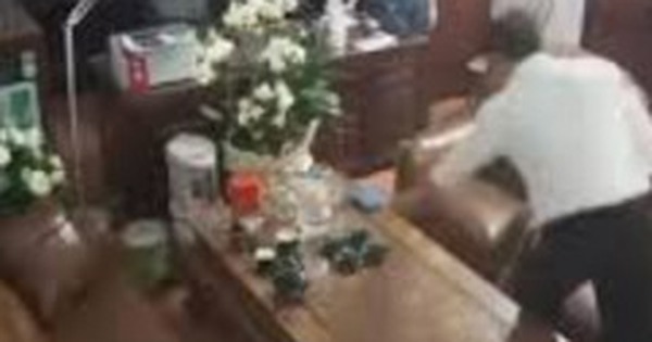 Vụ chủ tịch hội đồng quản trị “thân mật” với nhiều phụ nữ trong phòng làm việc: Những người trong clip có bị xử phạt?