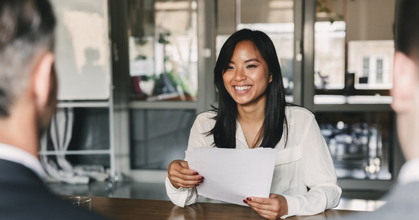 Nhà tuyển dụng hỏi “Bạn sống ở đâu?”, người EQ thấp nói tuột địa chỉ, người EQ cao trả lời cực khôn ngoan, ghi điểm tuyệt đối