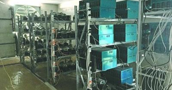 Phát hiện dòng điện bất thường trong căn hộ cho thuê có 80 máy tính phát sáng cả ngày, cảnh sát vào cuộc điều tra, tóm gọn đối tượng "trộm" hơn 61.000 kWh điện/tháng