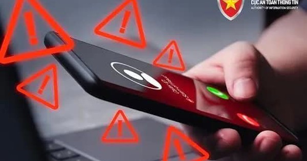 Bị công an “dỏm” thao túng tâm lý, nam thanh niên mang gần 30 cây vàng đi bán