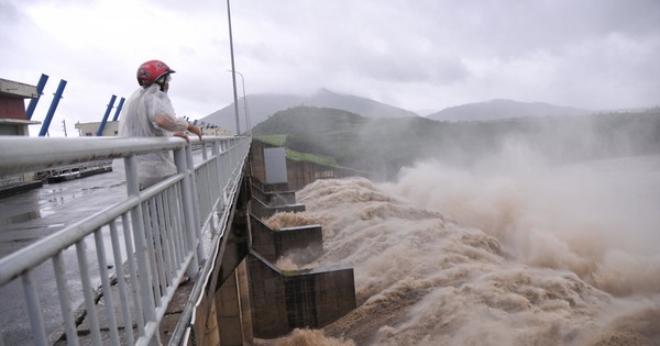 Thủy điện Sông Ba Hạ (SBH) có tốc độ xả lũ kỷ lục Việt Nam 14.700m3/giây làm ngập lụt nặng Phú Yên có quy mô ra sao?