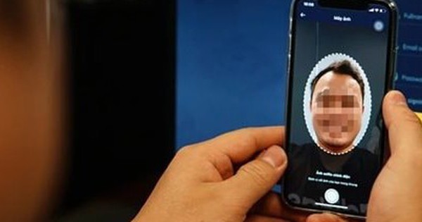 Đang ‘xác minh khuôn mặt và CCCD’ qua Zalo, người đàn ông 55 tuổi phát hiện: Điện thoại đơ, tài khoản bị trừ 350 triệu đồng