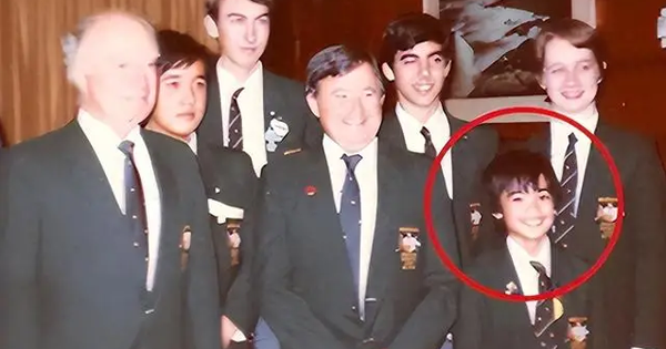 Cậu bé thiên tài có IQ cao hơn Albert Einstein, từng bị cho thôi học vì quá thông minh giờ ra sao?