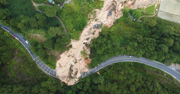 Cận cảnh đáng sợ khi đèo Mimosa bị sạt lở "cắt" đứt đôi