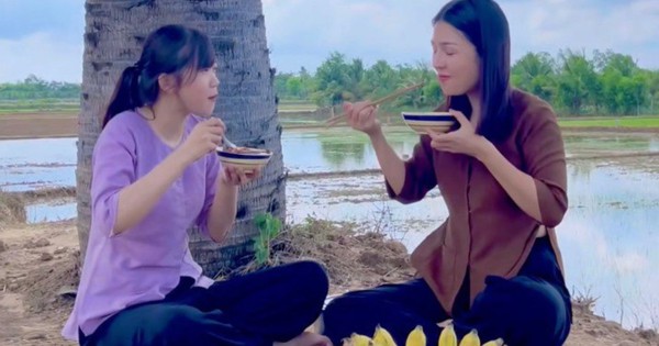 Khách phương xa "nổi da gà" khi thấy người miền Tây chan thứ nước này vào cơm