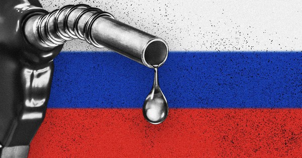 Buồn của dầu Nga: Một khách hàng bất ngờ giảm nhập khẩu đến 2/3 sản lượng, hơn 48 triệu thùng dầu đang lênh đênh trên biển, doanh thu thấp nhất trong 2,5 năm