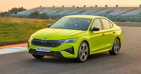 Một mẫu xe thể thao mới sắp được ra mắt thị trường Việt Nam: Nhập châu Âu, giá bán dự kiến thế nào?