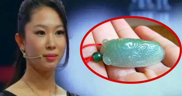 Cô gái đem chiếc vòng ngọc đeo suốt 10 năm đi thẩm định, chuyên gia ra giá 2,2 tỷ đồng nhưng phán 1 câu: “Cô đúng là gan lớn thật đấy!”