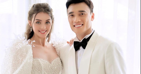 Cuộc sống hôn nhân của thủ môn Bùi Tiến Dũng và vợ mẫu tây