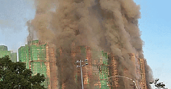 Cháy lớn ở Hồng Kông - Trung Quốc: Khói lửa bao trùm 8 tòa nhà, thương vong tăng nhanh