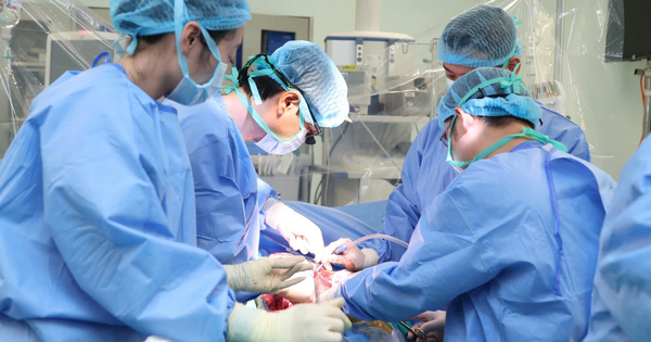 Lần đầu tiên Y học Việt Nam thực hiện thành công 1 ca ghép gan bất đồng nhóm máu ở người lớn