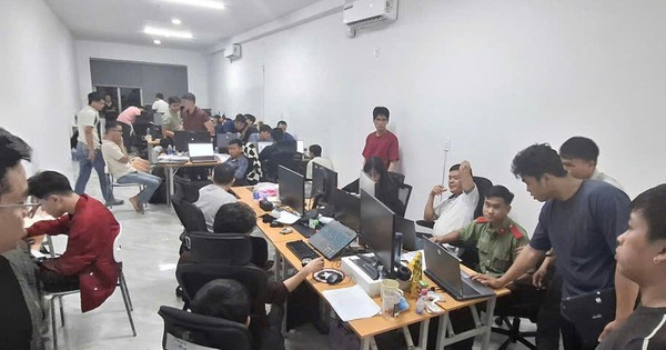 Khởi tố 63 đối tượng tại một công ty công nghệ làm việc cho "trùm cờ bạc" Campuchia