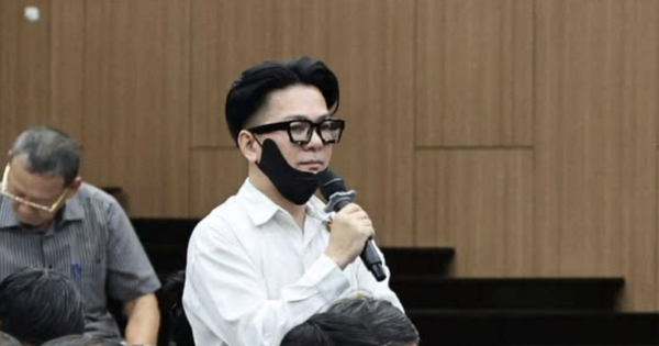 Vụ đánh bạc ở khách sạn Pullman: Viện kiểm sát đề nghị hình phạt với ca sĩ Vũ Hà