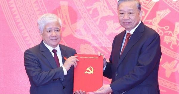 Ông Đỗ Văn Chiến làm Phó Bí thư Thường trực Đảng ủy Quốc hội