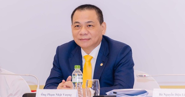 Nóng: Vingroup muốn phát hành hơn 3,85 tỷ cổ phiếu, vượt Hòa Phát trở thành DN phi tài chính có vốn điều lệ lớn nhất sàn chứng khoán