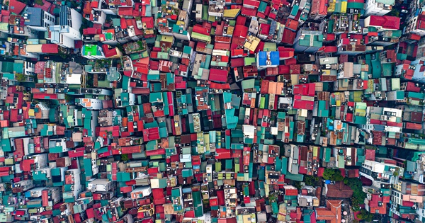 Giá chung cư Hà Nội lên hơn 100 triệu đồng/m2, người lương 5 triệu đang ở đâu?