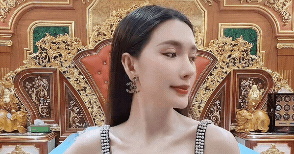 "Ngân Collagen lì đòn?"