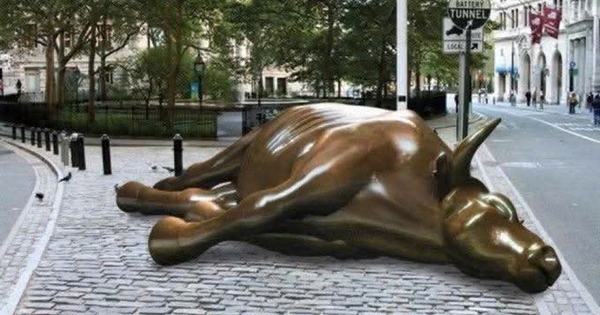 Sau 88 ngày, VN-Index lại thủng mốc 1.600 điểm