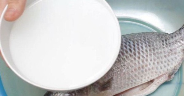 Bát nước này là "kẻ thù" của mùi tanh: Ngâm cá vào, tanh mấy cũng biến mất, thịt mềm ngọt bất ngờ
