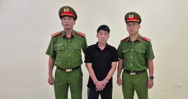 Công an TP HCM bắt khẩn cấp TikToker Đoàn Quốc ...