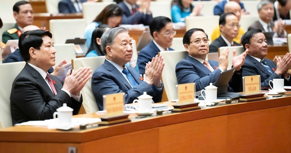 Sáng nay, Quốc hội xem xét công tác nhân sự