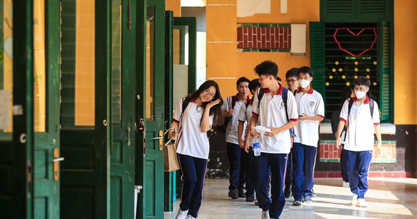 Từng là bệnh viện, ngôi trường này giờ siêu hot tại TP.HCM: Kiến trúc đẹp miễn chê, giơ máy lên là có ảnh đẹp