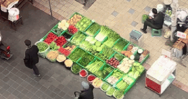 Lộ diện hàng rau khiến một người vui, triệu người thấy đã mắt