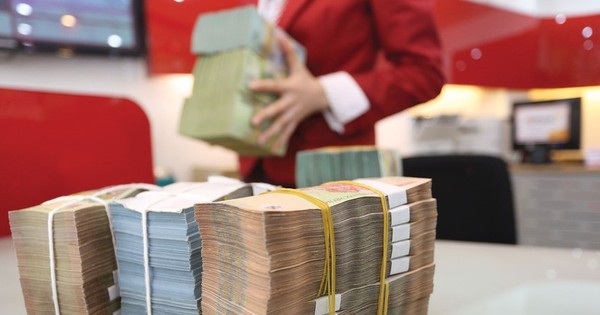 Lý do ngân hàng ồ ạt "bơm vốn"