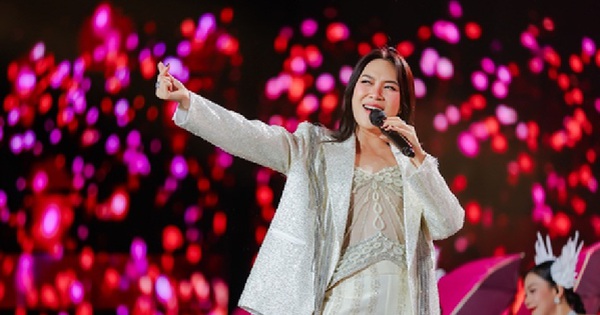 Tại sao Mỹ Tâm là ca sĩ duy nhất trong lịch sử nhạc Việt làm được điều này?