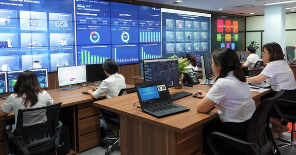 Hành chính công Đà Nẵng: "Gõ cửa" từng nhà bằng công nghệ