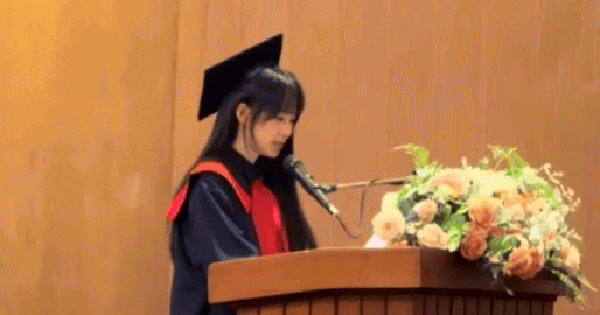 Nữ ca sĩ vừa tốt nghiệp Nhạc viện hạng giỏi: 41 tuổi trẻ xinh như đôi mươi, hát bài nào hot bài đó