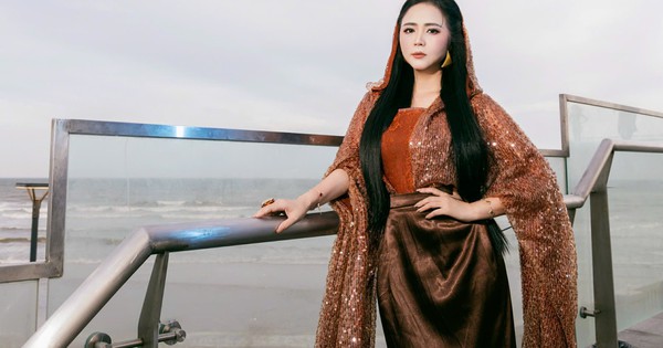 Từ khóa tìm kiếm về 1 nhà thiết kế người Việt đang tăng vọt: Chuyện gì đang xảy ra?