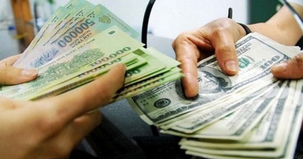 Mở hàng loạt tài khoản ngân hàng rồi sang Campuchia "rửa tiền"