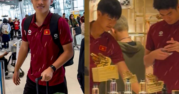 Tóm dính thủ môn 1m91 điển trai gây sốt cõi mạng đi mua sắm, sao U22 Việt Nam mang theo mũ cối về nước