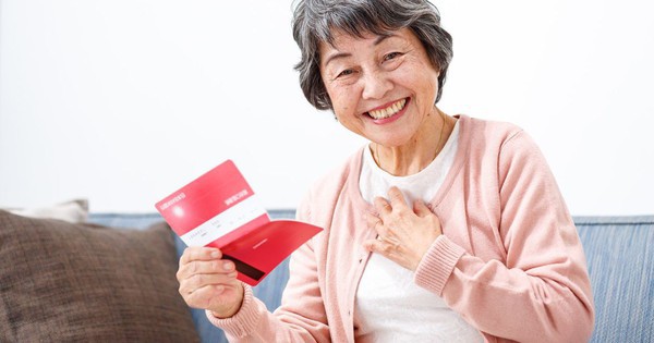 Không phải tài khoản nào cũng an toàn: 4 loại sổ tiết kiệm người lớn tuổi nên tránh để không mất tiền oan