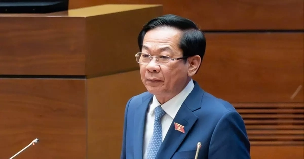 Bộ trưởng Nội vụ nêu căn cứ tiếp nhận cán bộ trẻ vào biên chế công chức cấp xã