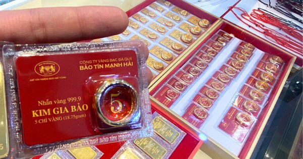 Sáng 2/12: Giá vàng SJC, vàng nhẫn đồng loạt giảm