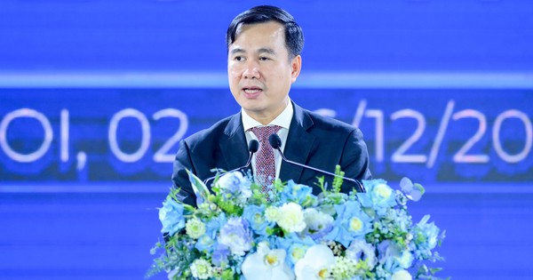 Thứ trưởng Bộ KHCN: Các nước hoá rồng nhờ nắm bắt cách mạng công nghiệp và AI là cơ hội lịch sử để Việt Nam bứt phá thành quốc gia phá triển có thu nhập cao