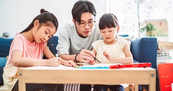 Cha mẹ "cao tay" không cần quát mắng, chỉ cần làm 3 việc này, trẻ tự khắc ngồi vào bàn, chăm chỉ học tập