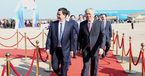 Đúng 6h30', Phó Thủ tướng đi chuyến bay tới dự án 16 tỷ USD: Thời khắc trọng đại của công trình 5 sao