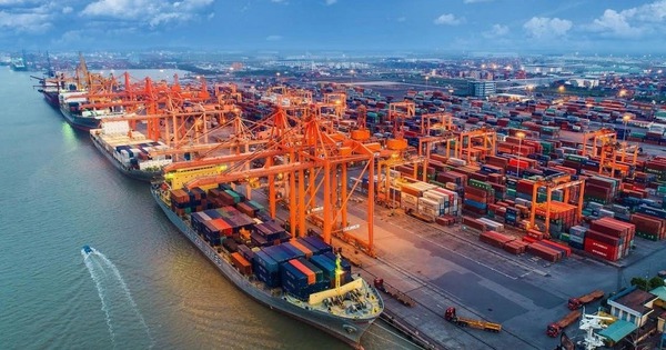 Xuất khẩu, nhập khẩu Việt Nam lập kỷ lục 920 tỷ USD