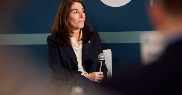 Thêm quan chức Fed có quyền bỏ phiếu phản đối hạ lãi suất trong năm 2026