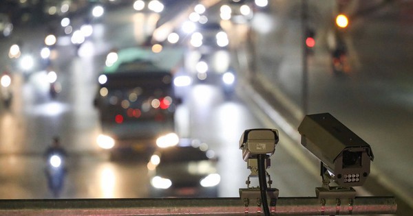 Sau 1 tuần 'mắt thần' AI giám sát, điều tiết giao thông Hà Nội: 100% nút giao có hiện tượng này