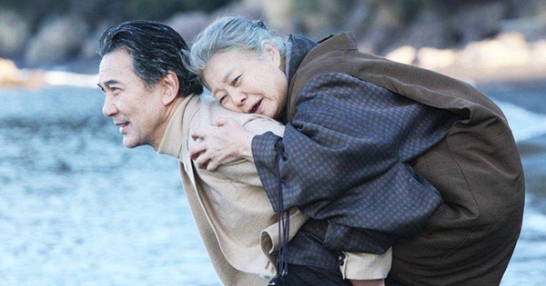 Khi về già, có 3 điều cha mẹ nào cũng ngại nói ra: Điều đầu tiên khiến ai cũng nhói lòng