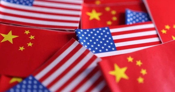 Mỹ giữ thuế chip Trung Quốc ở mức 0%, lên kế hoạch áp thuế từ năm 2027