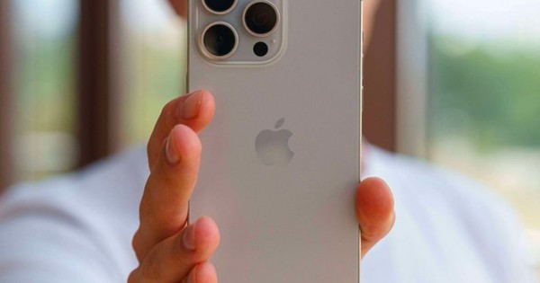 5 chiếc iPhone cũ đáng mua nhất
 hiện nay