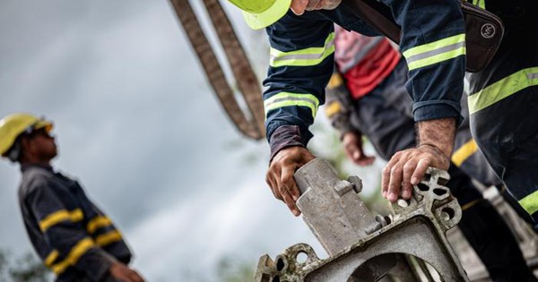 Một kỳ tích điện cao thế xuất hiện ở Cuba