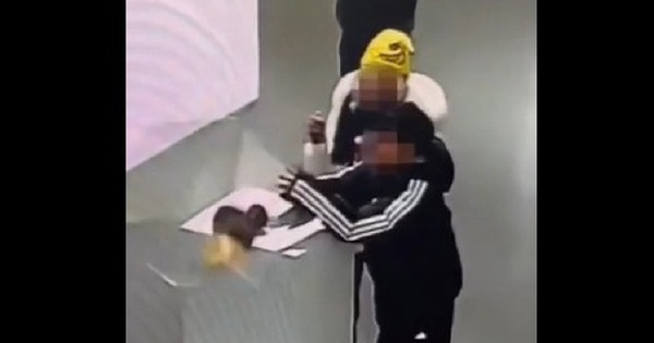 Bé trai bất cẩn làm hư hỏng nặng món đồ vàng ròng gần 7,5 tỷ đồng, chủ sở hữu khẳng định: “Tiền không phải vấn đề quan trọng nhất”