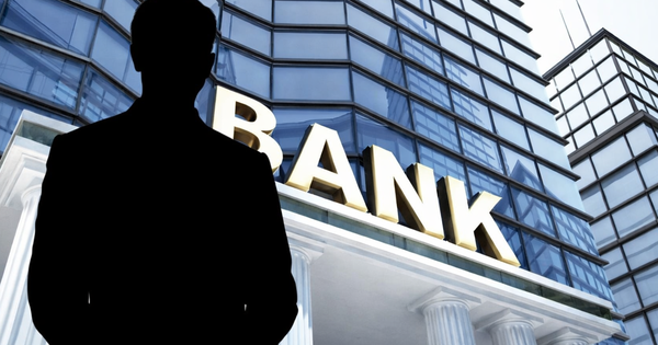 Cuối ngày 25/12, Sacombank tiếp tục có biến động mới về lãnh đạo cấp cao